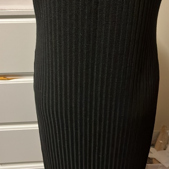 Nine West sleeveless black ribbed dress, medium - Picture 6 of 15